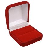 Red Velvet Ring Box | Gems on Display
